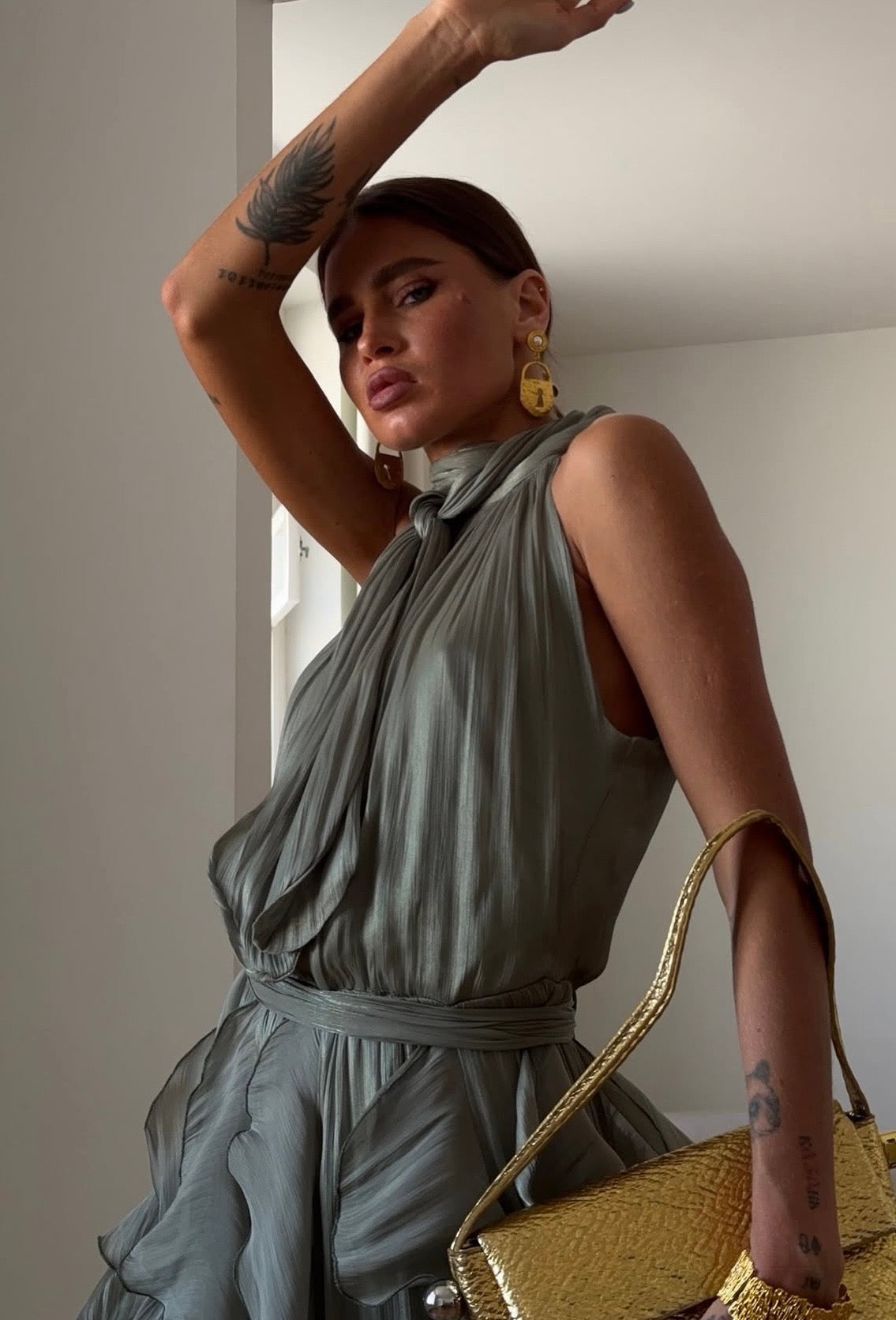 Valeria – Robe longue dos nu à volants, image 6