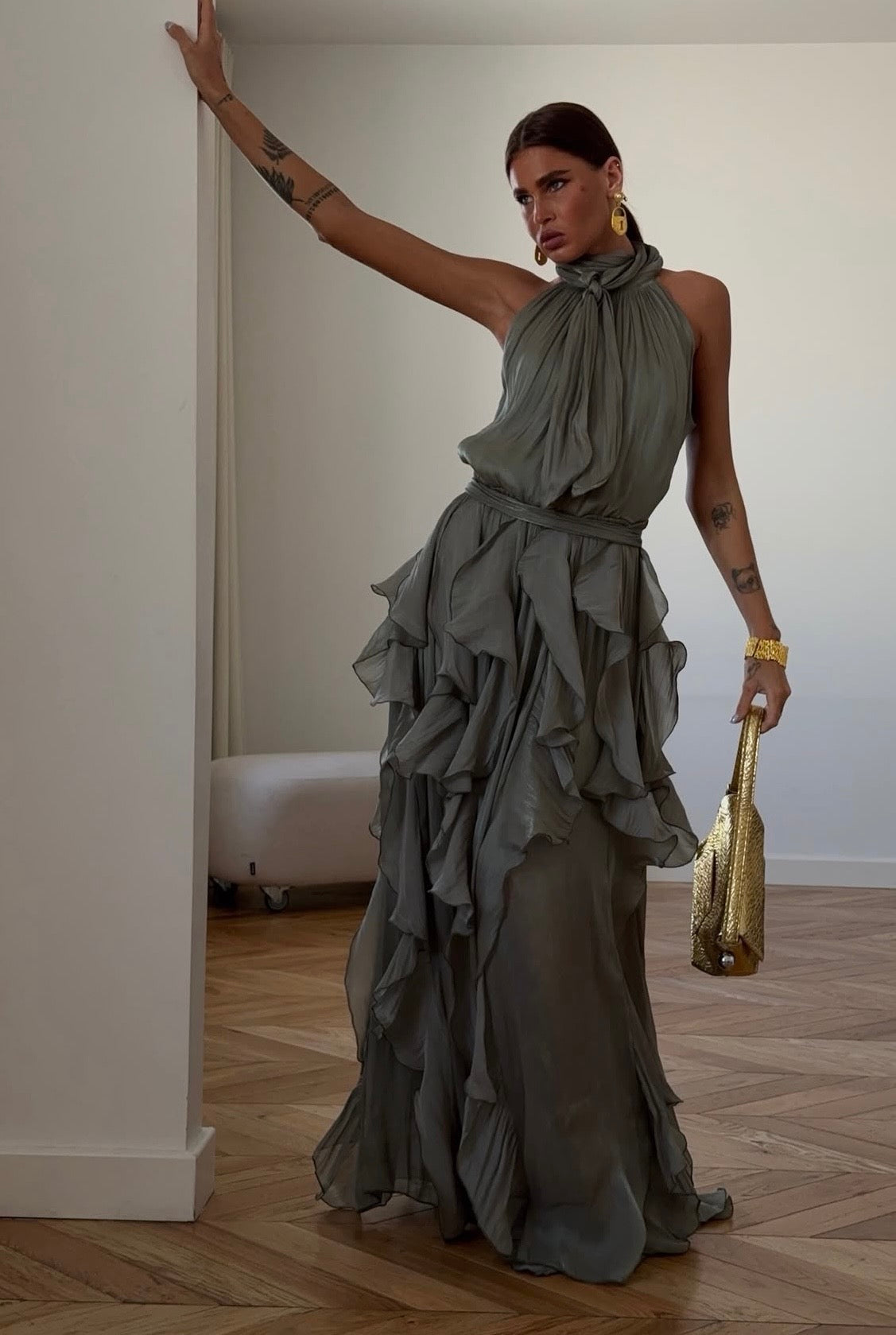Valeria – Robe longue dos nu à volants, image 3