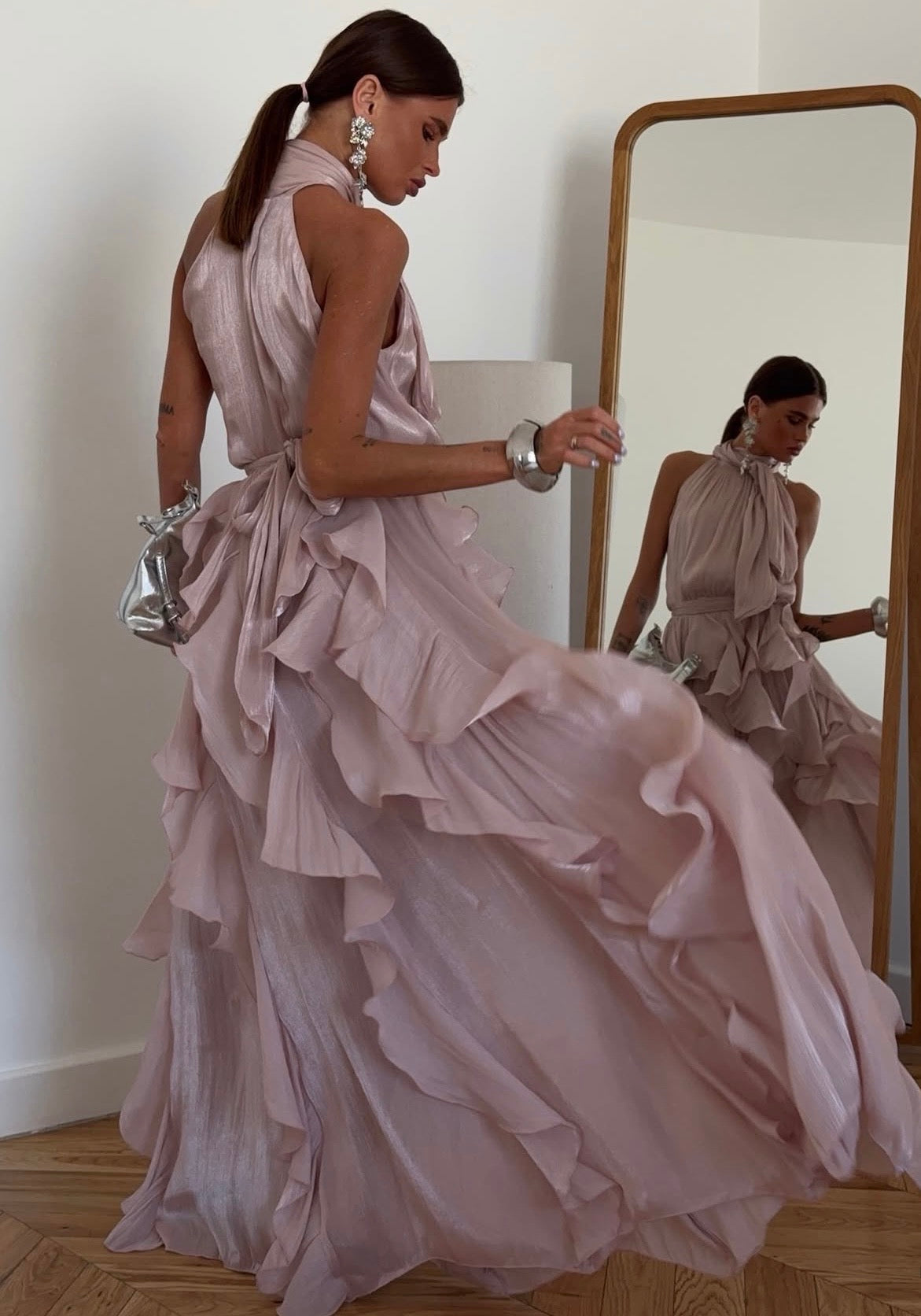 Valeria – Robe longue dos nu à volants, image 5