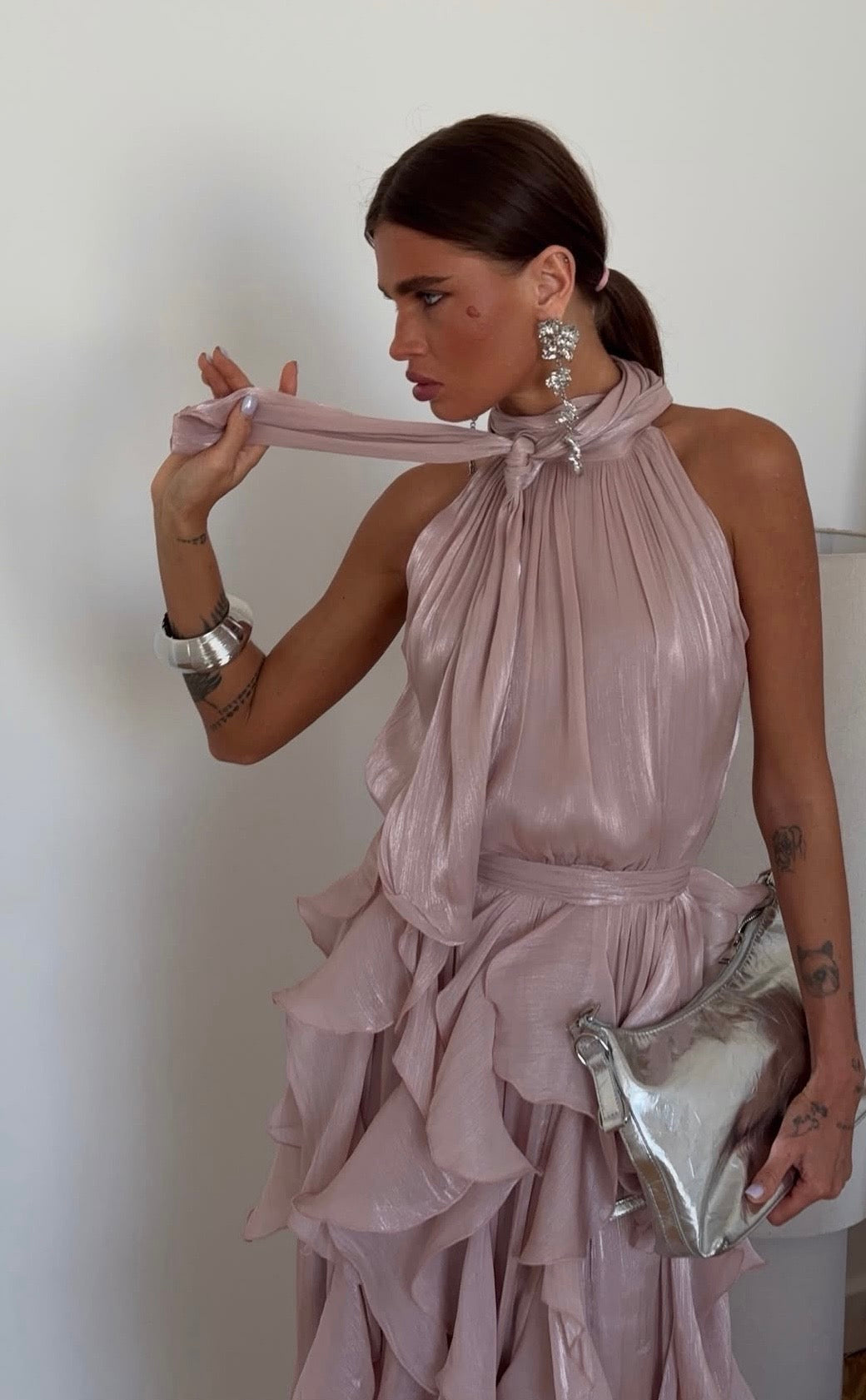 Valeria – Robe longue dos nu à volants, image 2