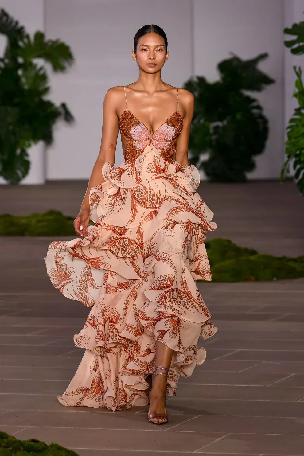 Colette – Robe longue à volants, image 5